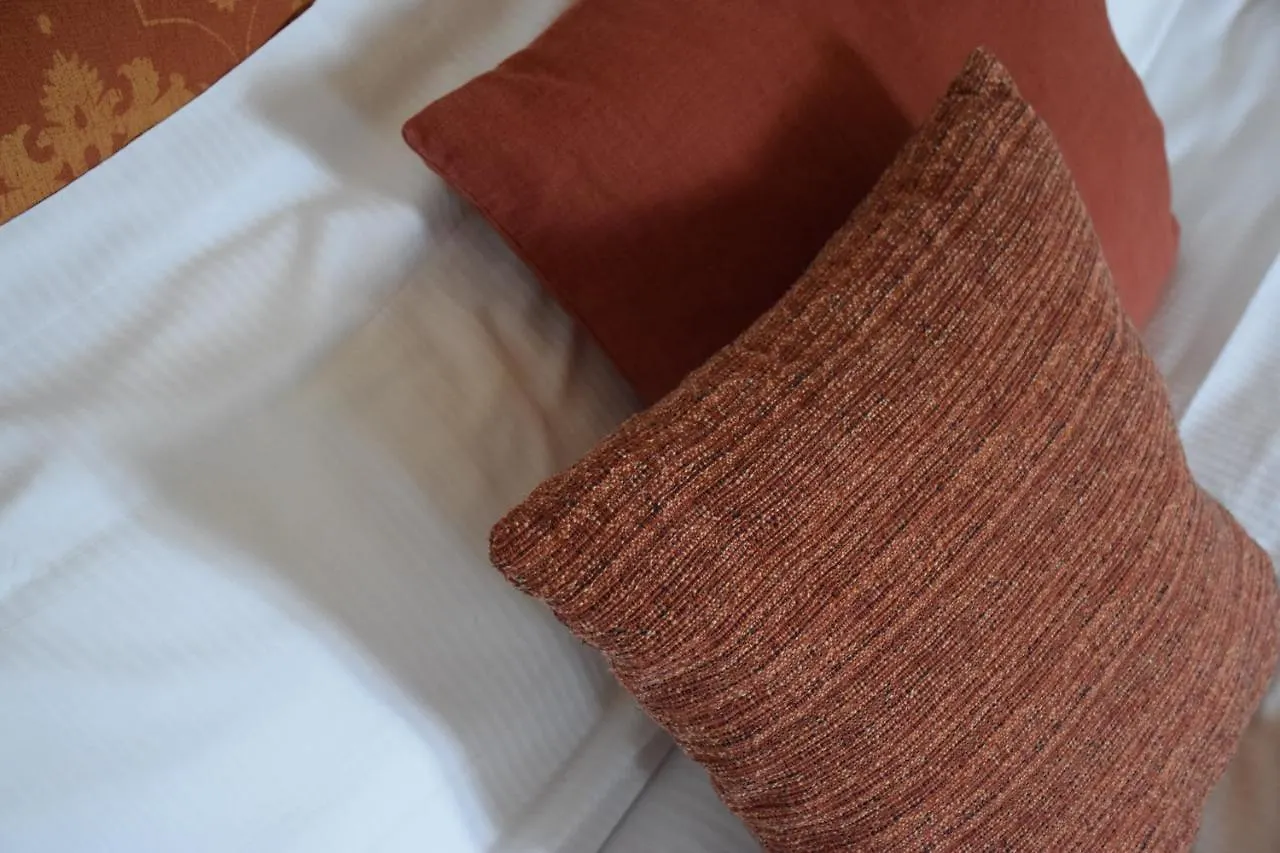 La Tana Del Tasso Rooms&Breakfast Camerata Cornello Bed & Breakfast
