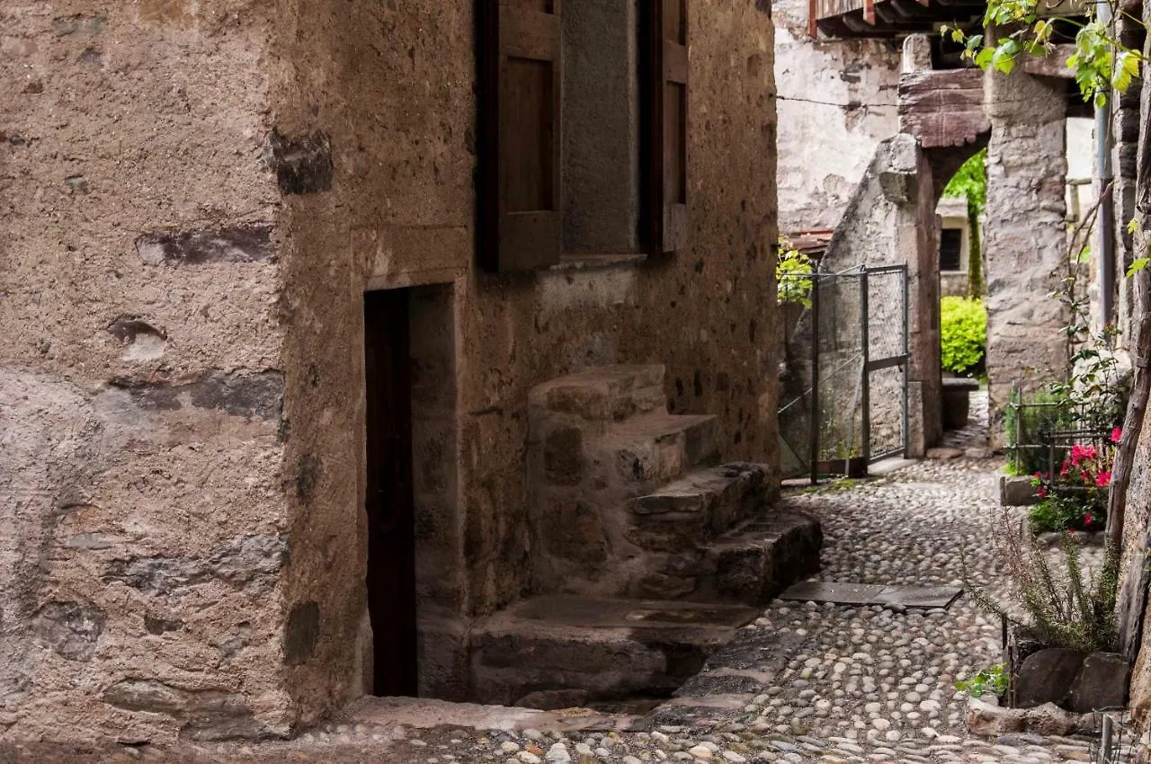La Tana Del Tasso Rooms&Breakfast Camerata Cornello Bed & Breakfast